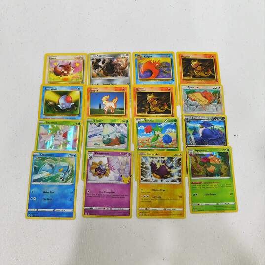 Pokemon TCG Huge Collection Lot of 200+ Cards w/ Vintage and Holofoils image number 2