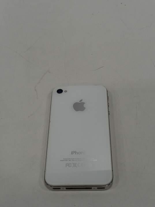 White iPhone 4s image number 4