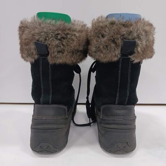Khombu Black Snow Boots Women's Size 10 image number 4