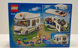 Lego City: Holiday Camper Van (60283) alternative image