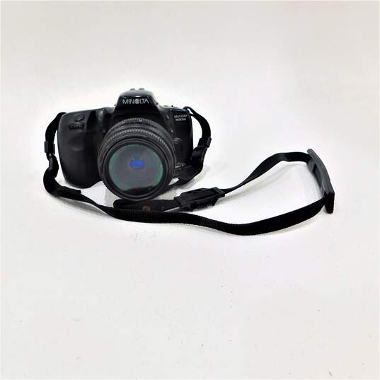 Minolta Maxxum 400SI 35mm SLR Film Camera With AF Zoom Lens image number 2