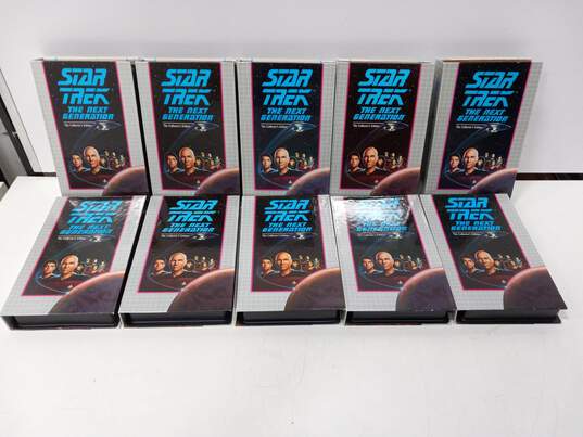 Bundle of 10 Assorted Star Trek The Next Generation VHS Tapes image number 1
