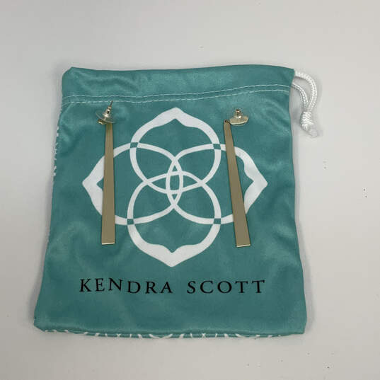 Designer Kendra Scott Gold-Tone Long Stripe Dangle Earrings With Dust Bag image number 2
