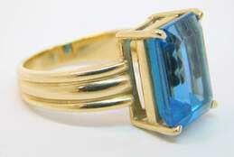 10K Yellow Gold Emerald Cut Blue Topaz Cocktail Ring 7.2g alternative image