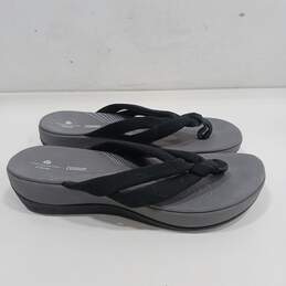 Clarks Cloudsteppers Thong Sandals Women's Size 9M alternative image
