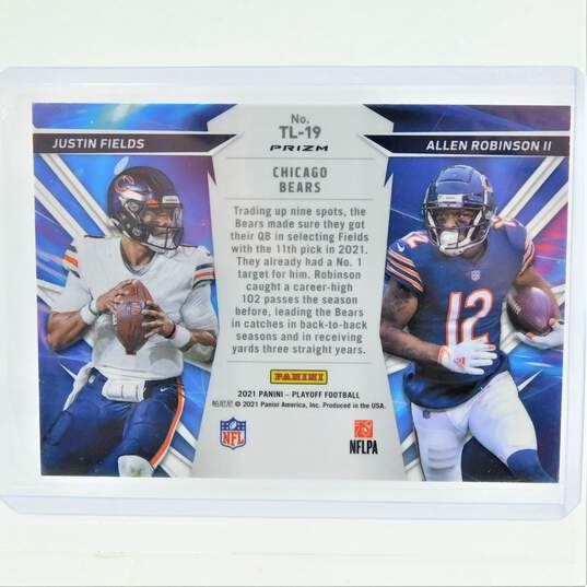2021 Justin Fields Panini Playoff Rookie Thunder & Lightning Chicago Bears image number 2