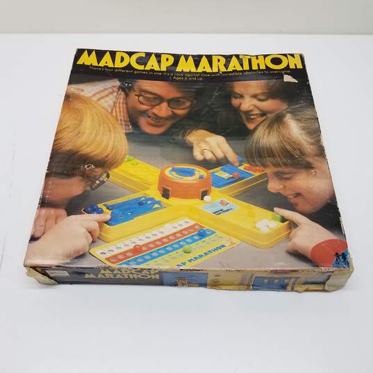 Madcap Marathon No.7085 Vintage 1981 Family Action Game image number 1