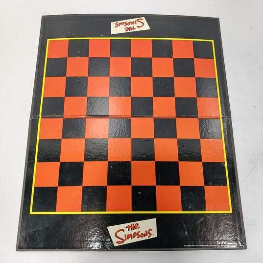 The Simpsons 2010 Character United Labels 3D Chess Game Set image number 4
