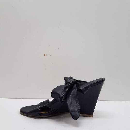 Michael Kors Strappy Women's Heels Black Size 7M image number 2