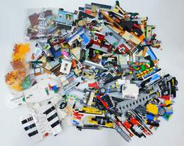 9.4 LBS Assorted LEGO Creator W/ Expert Icons & Ideas Bulk Box