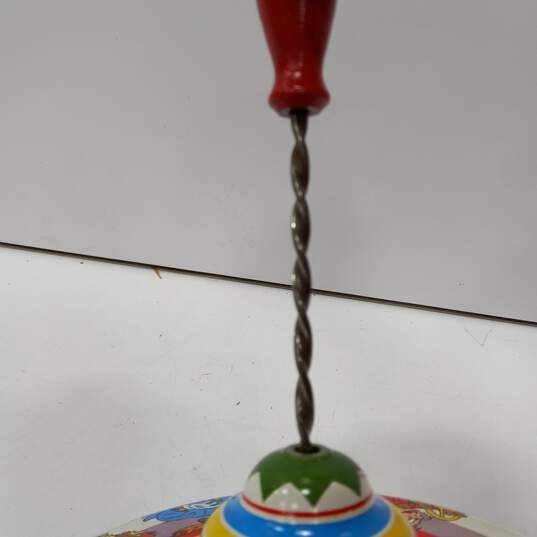 Vintage Ohio Art Co.  3 Little Pigs Themed Spinning Top image number 4
