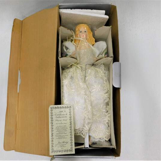The Hamilton Collection Playing Bride Porelain Doll Maud Humphry Bogart COA IOB image number 1