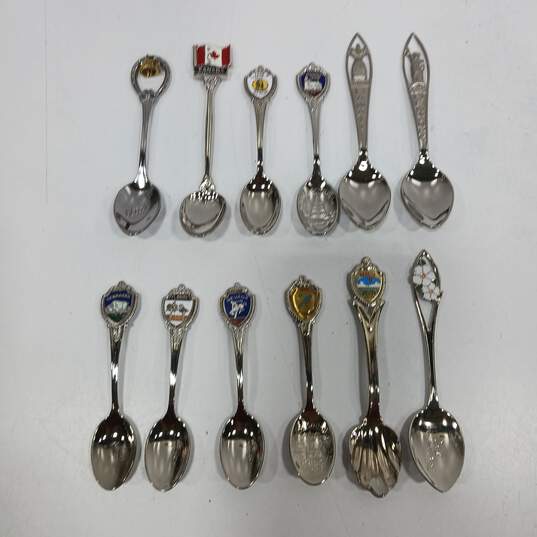 Bundle of Assorted Collectable Novelty Spoons image number 2