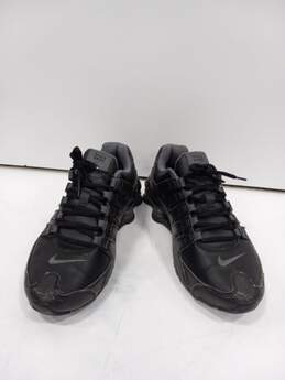 Nike Women's Black Tennis Shoes Size 7 alternative image