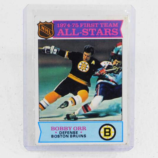 1975-76 HOF Bobby Orr Topps All-Stars Boston Bruins image number 1