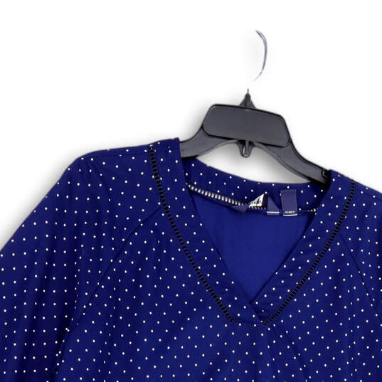 Womens Blue Polka Dot V-Neck 3/4 Sleeve Pullover Blouse Top Size 10-12 image number 2