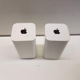 Apple AirPort Extreme Base Station Bundle of 2 (A1521, A1470) alternative image