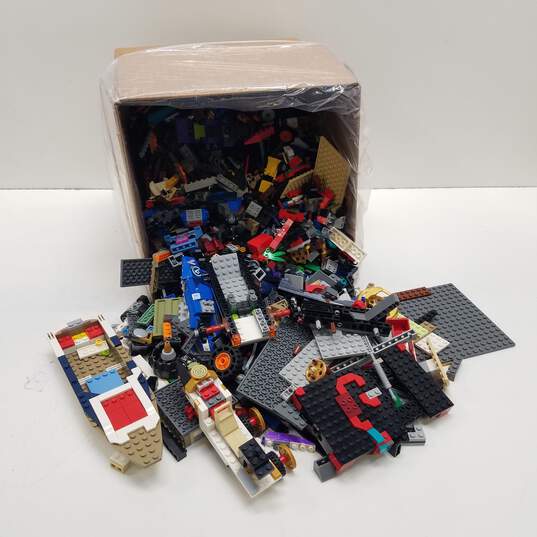 Legos Mixed Lot image number 1