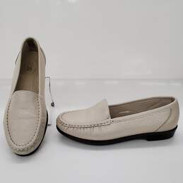 SAS Women's Simplify Pearl Bone Leather Slip On Loafer Size 7 M
