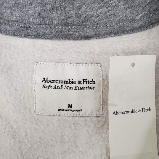 NWT Abercrombie & Fitch MN's Heathered Grey Soft Cotton Fleece Half Zip Sweat Shirt Size M image number 3