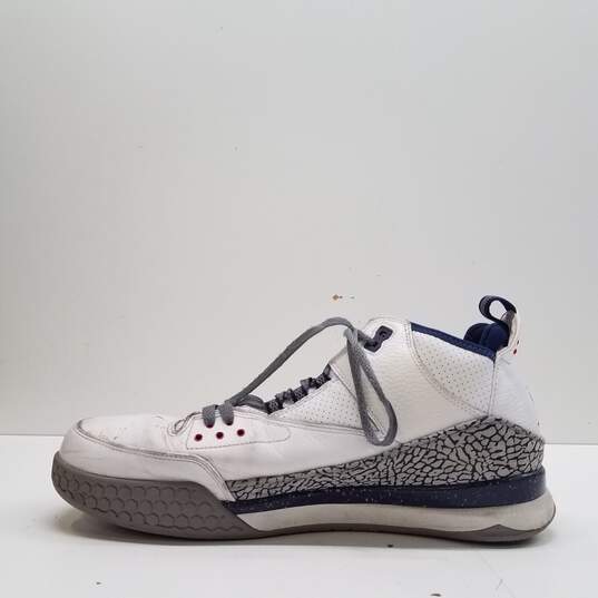 Air Jordan 407451-101 CP3.III Tribute Sneakers Men's Size 14 image number 2