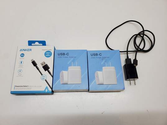 Lot of 4 Assorted USB Power Adapters Untested image number 1