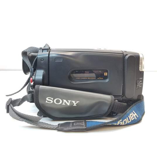 Sony Handycam CCD-TR916 Video8 Camcorder image number 4