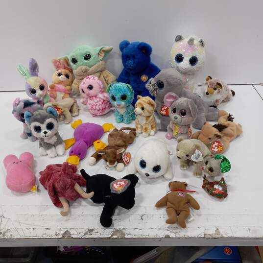 Assorted 24 TY Plushes image number 1