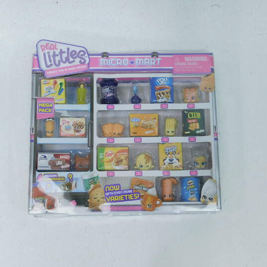 Real Littles Micro Mart 26 Piece Mega Pack image number 1