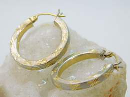 14K Two Tone Gold Etched Hoop Earrings 1.4g alternative image