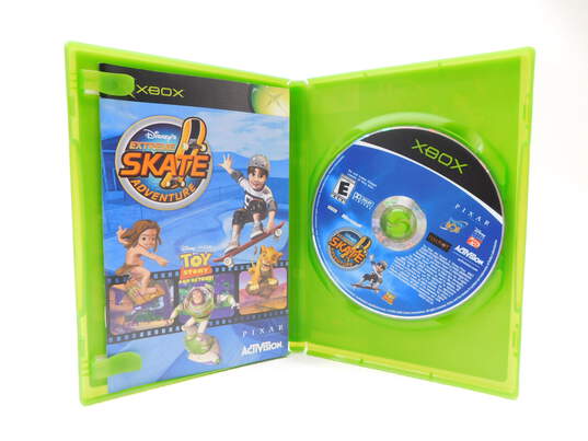 Original Xbox Disney's Extreme Skate Adventure CIB image number 2