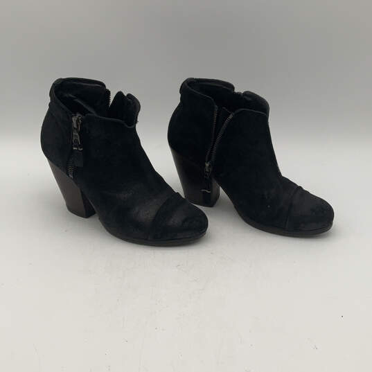 Womens Black Suede High Block Heel Side Zip Ankle Bootie Boots Size 36 image number 2