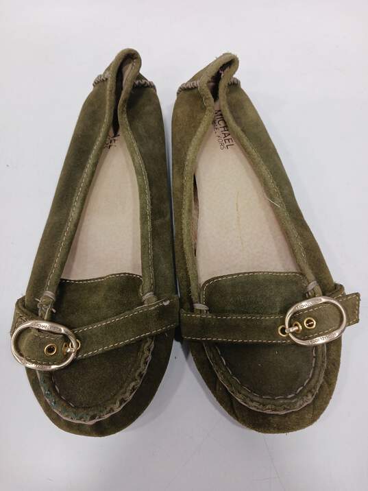 Michael Kors Green Suede Slippers Size 8.5 image number 2
