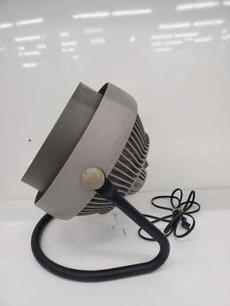 Vornado Whole Room Air Circulator Fan  Untested alternative image