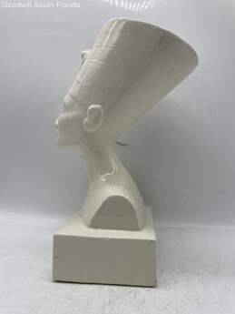 Vintage White Stone Queen Duncan Enterprises Bust Of Nefertiti Head Figurine alternative image