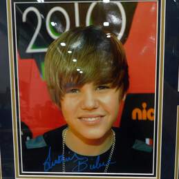 Justin Bieber Autographed Display w/ COA alternative image