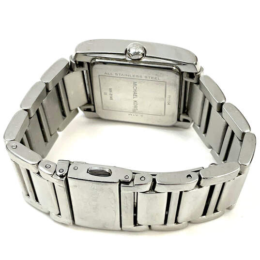 Designer Michael Kors MK-3146 Silver-Tone Stainless Steel Analog Wristwatch image number 3