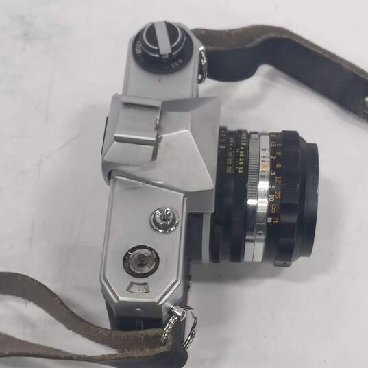 Kowa Set R2 SLR Film Camera For Parts/Repairs image number 3