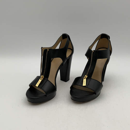 Womens Black Leather Open Toe Front Zip Block Platform Heels Size 7.5 image number 2