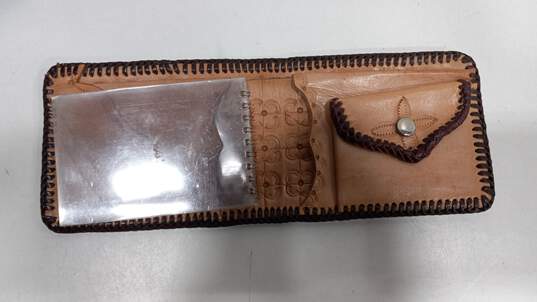Men's Vintage Handmade Leather Wallet image number 2