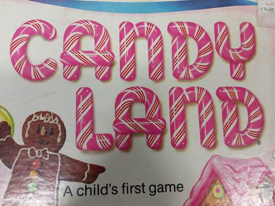 Bundle of 2 Vintage Children's Board Games: "Candy Land" And "Chutes And Ladders" image number 4