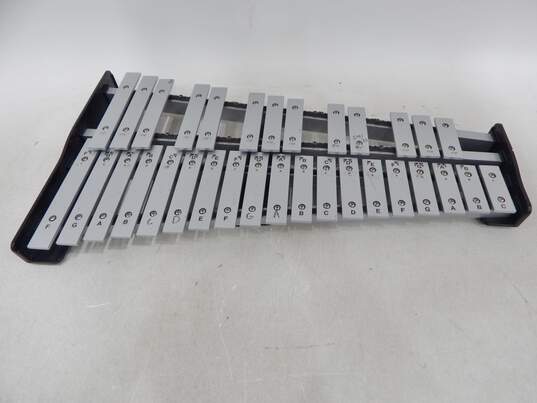 Yamaha Brand 32-Key Model Metal Glockenspiel image number 2