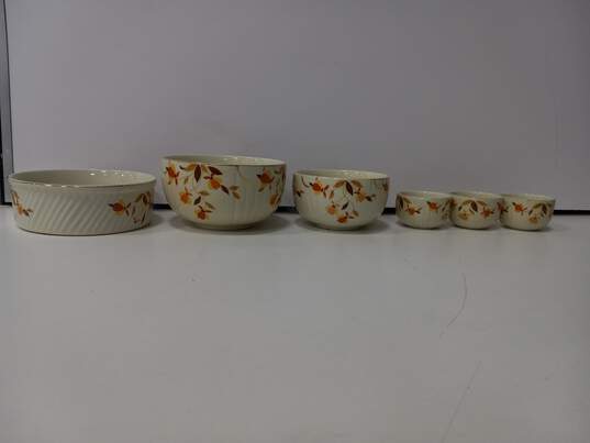 Hall Fall Patterned China Set image number 1