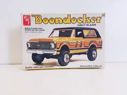 AMT Boondocker Chevy Blazer 1:25 Scale Plastic Model Kit