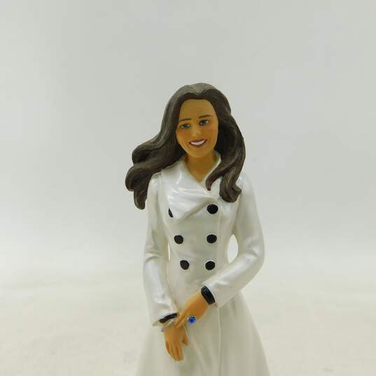 Hamilton Collection Nighttime Tour Kate Middleton The Future Princess Collection image number 2