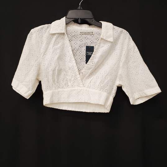Abercrombie & Fitch Women White Top XXS NWT image number 4