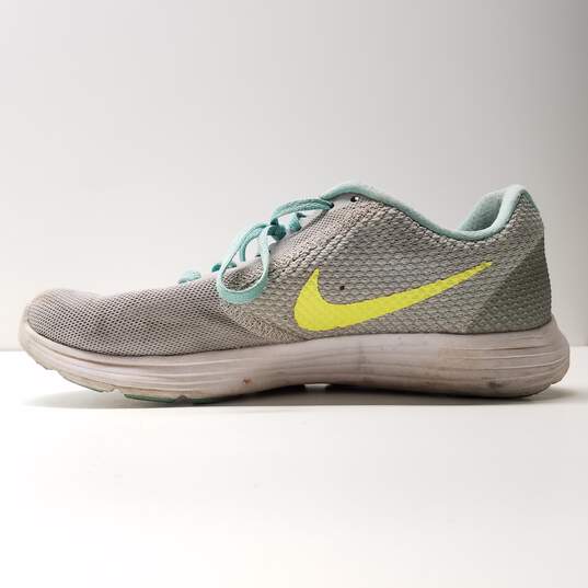 Nike Revolution 3 Women Shoes Grey Size 7 image number 2