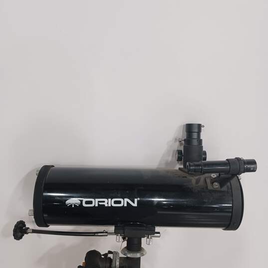 Orion ShortTube 4.5in Equilateral Reflector Telescope image number 6