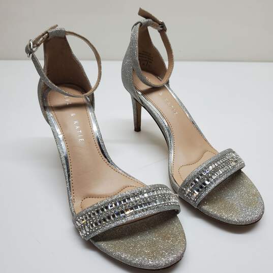 Kelly & Katie KIRSTIE Women's Silver Glitter Heels  Size 6 image number 3
