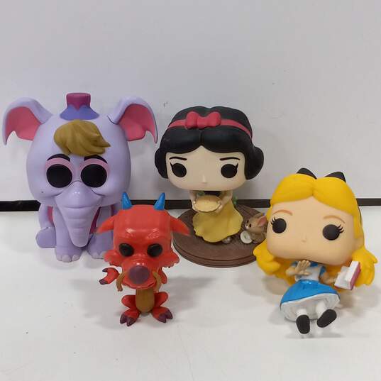 Lot of Assorted Funko Pop! Figurines image number 2